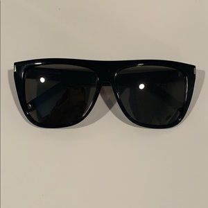 AUTHENTIC Saint Laurent SL1